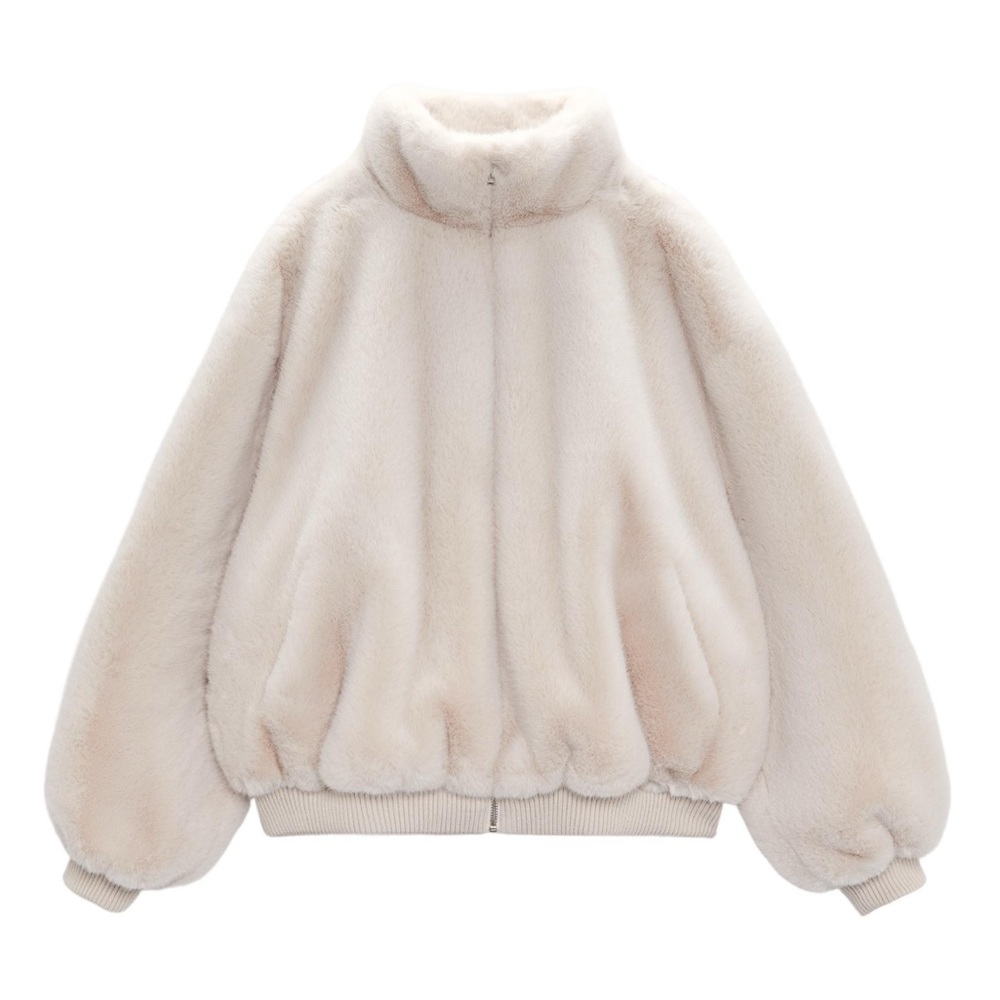 🤍Like new Zara faux fur bomber jacket off white cream color